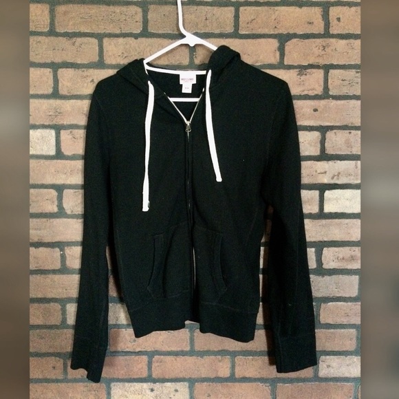 mossimo black zip up hoodie